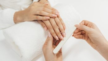 Free manicure and pedicure course